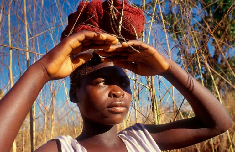 ЗАМБИЯ. ИХ НРАВЫ: в замбийском племени бабемба оступившихся воспитывают похвалой