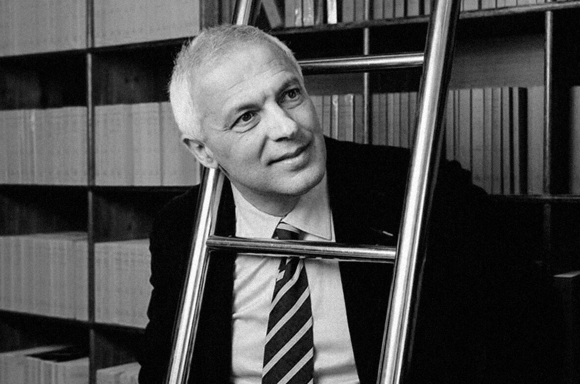 «Знания, считающиеся бесполезными, поскольку они не приносят прибыль, являются основополагающими для человечества», — философ Нуччо Ордине