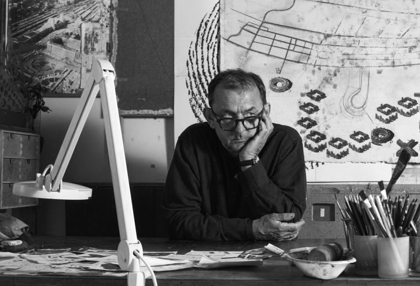 CONVERSATION WITH PAVLO MAKOV, the author of the installation «Mezha» featured on the cover of the third issue of Huxley