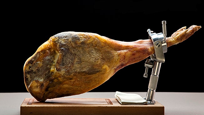 НЕТРИВИАЛЬНОЕ РЕШЕНИЕ: Как сэкономить на перевозках мяса?