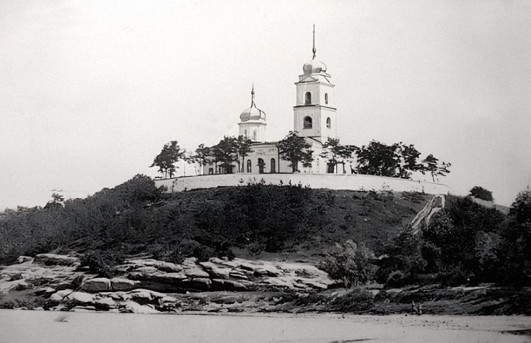 BOHUSLAV: a city — a gift of Yaroslav the Wise