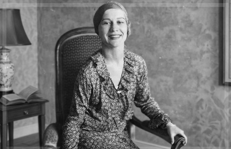 ДИКА УКРАЇНКА СОФІЯ ЯБЛОНСЬКА – top post